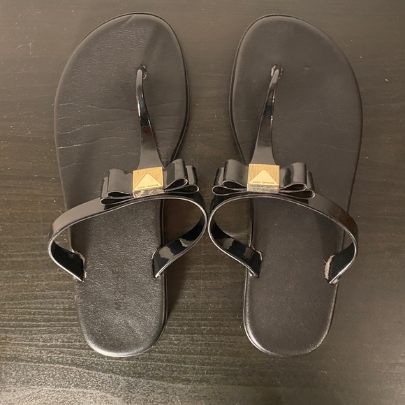 Michael Kors slide size 6.5 - Picture 1 of 5